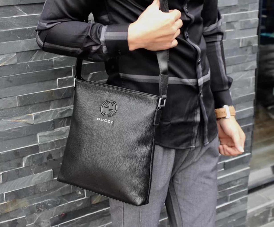 [TOP] GUCCI Men's Top-Level Leather Bag 25x27x6cm - Black