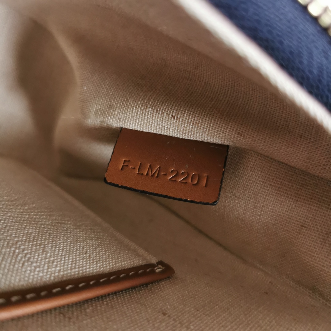 [TOP] CELINE Full Denim Printed Fabric Bag 23x13.5x6cm - Denim Blue