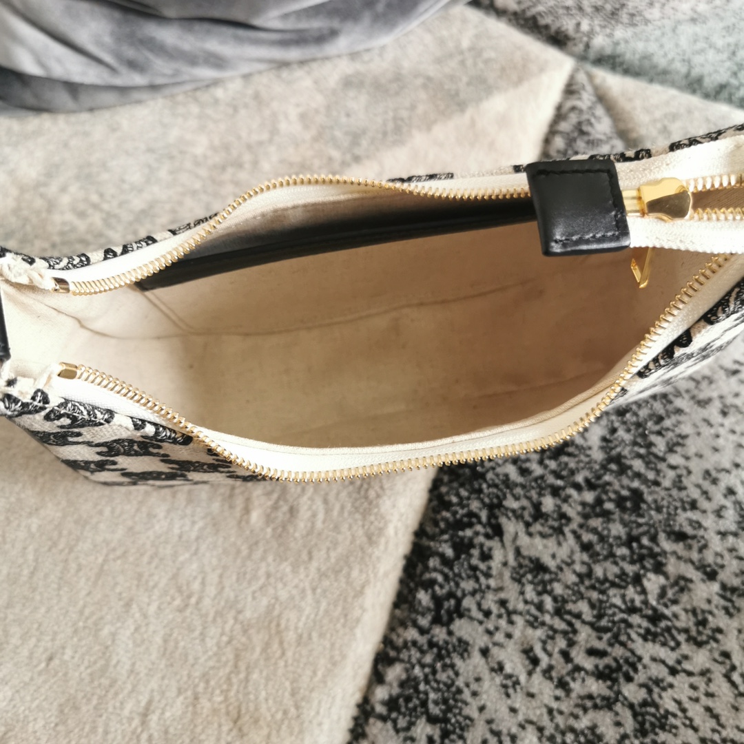 [TOP] CELINE 61% Embroidered Canvas, 39% Calfskin AVA Bags 23x13.5x6cm - Black