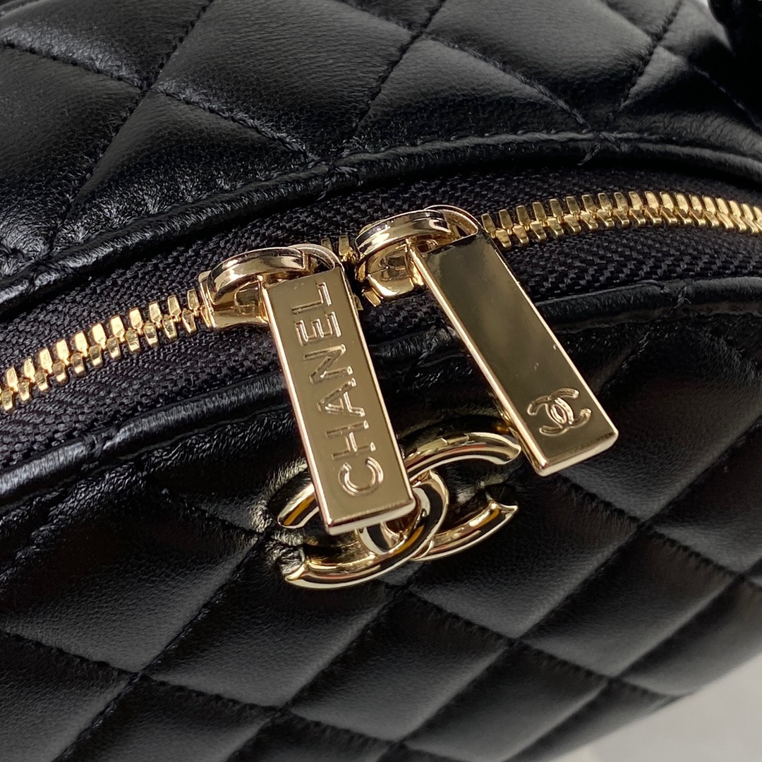 [TOP] CHANEL Folded Handle Retro Small Round Bag 9.5*13x5.5cm - Black