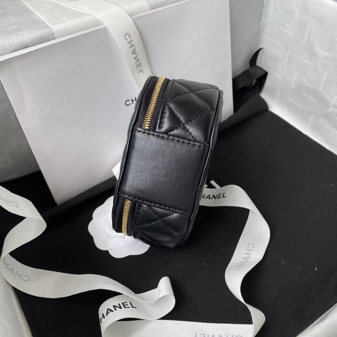 [TOP] CHANEL Folded Handle Retro Small Round Bag 9.5*13x5.5cm - Black