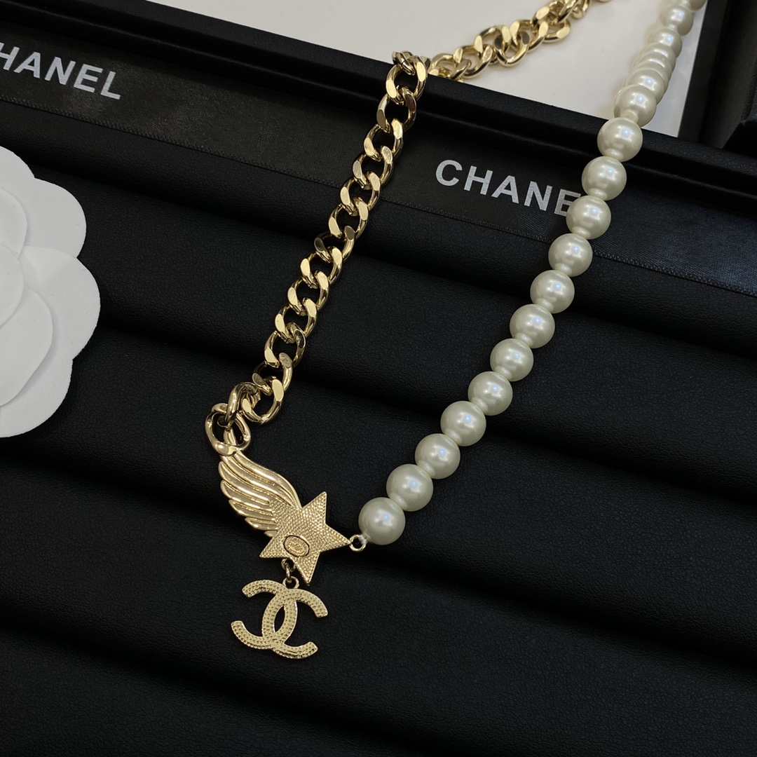 [TOP] CHANEL CC Necklace - Gold