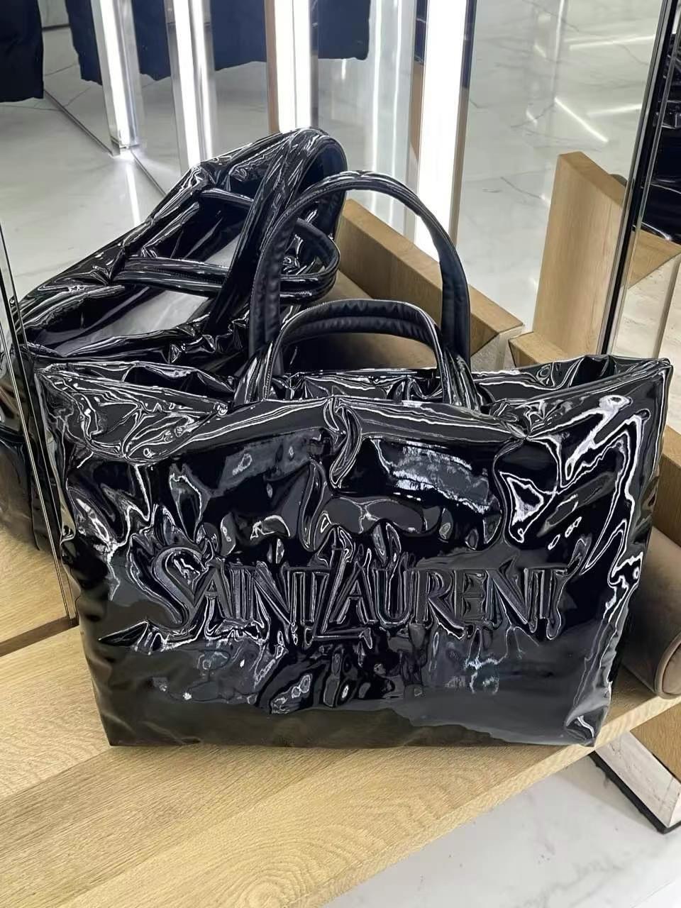 [TOP] Yves Saint Laurent YSL Men's Patent Leather Tote Bag - 50×43×17cm & Black