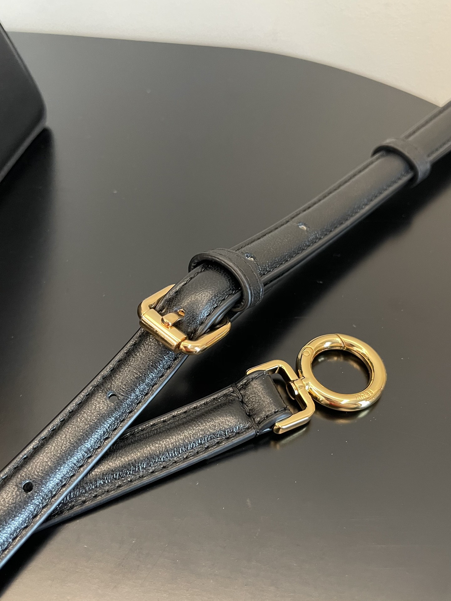 [TOP] FENDI Peekaboo ISeeU Petite Bag 20x11x15cm - Black&GHW