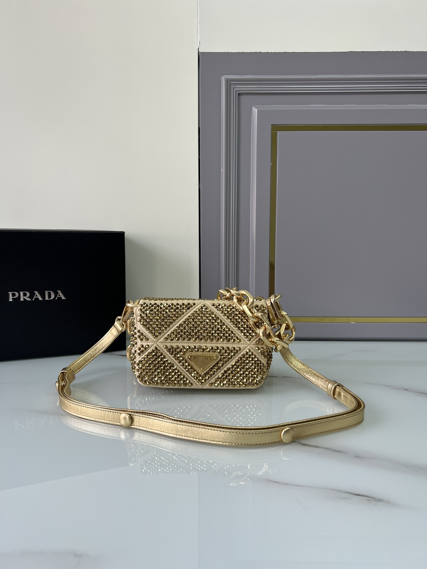 [TOP] PRADA Imitation Crystal And Hand Sewn Bags 17x11.5×6.5cm - Silver/Gold