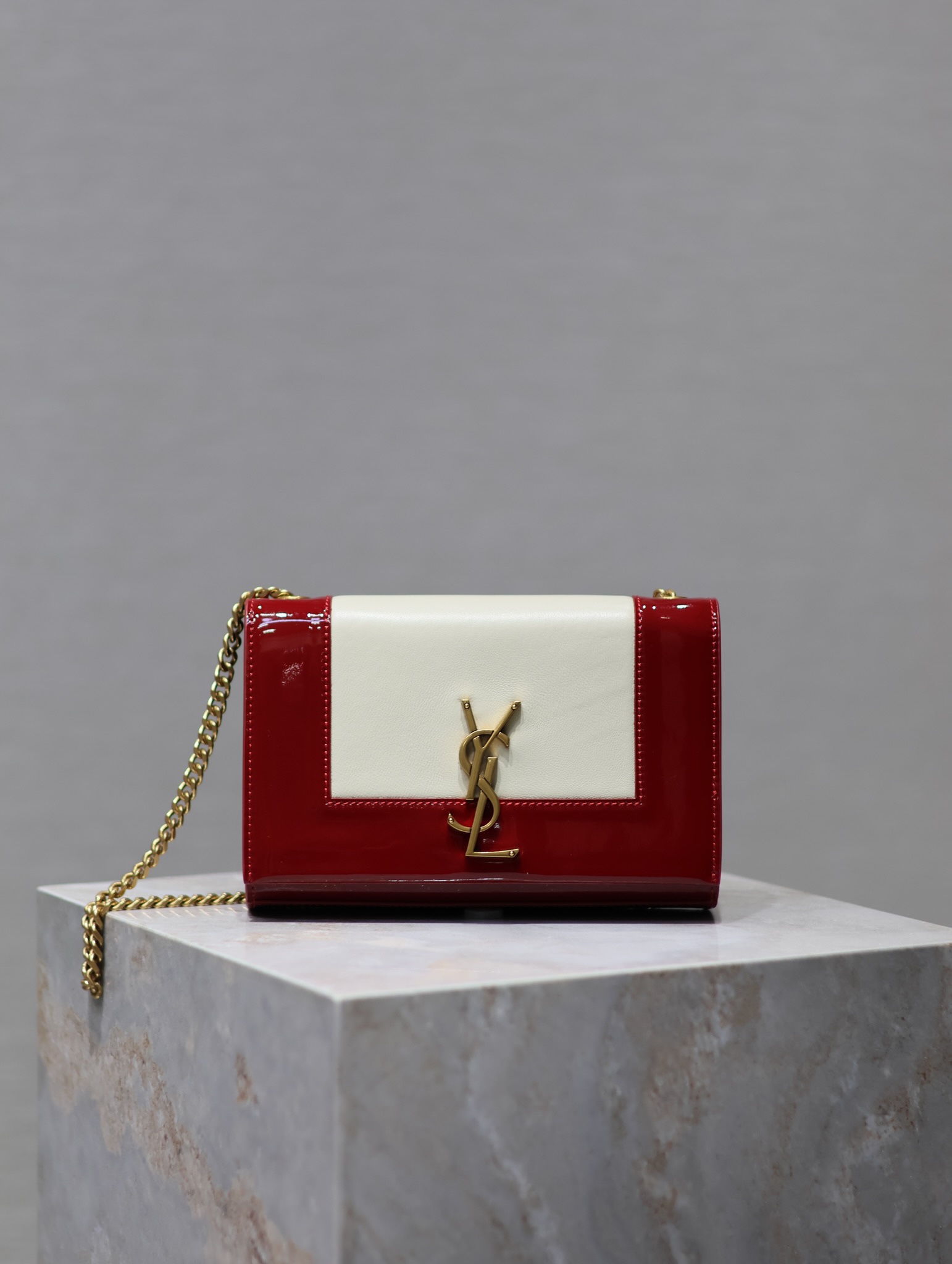 [TOP] Yves Saint Laurent YSL Lacquer Leather Kate Bags 20x13.5x6cm - Red Paired With White&GHW