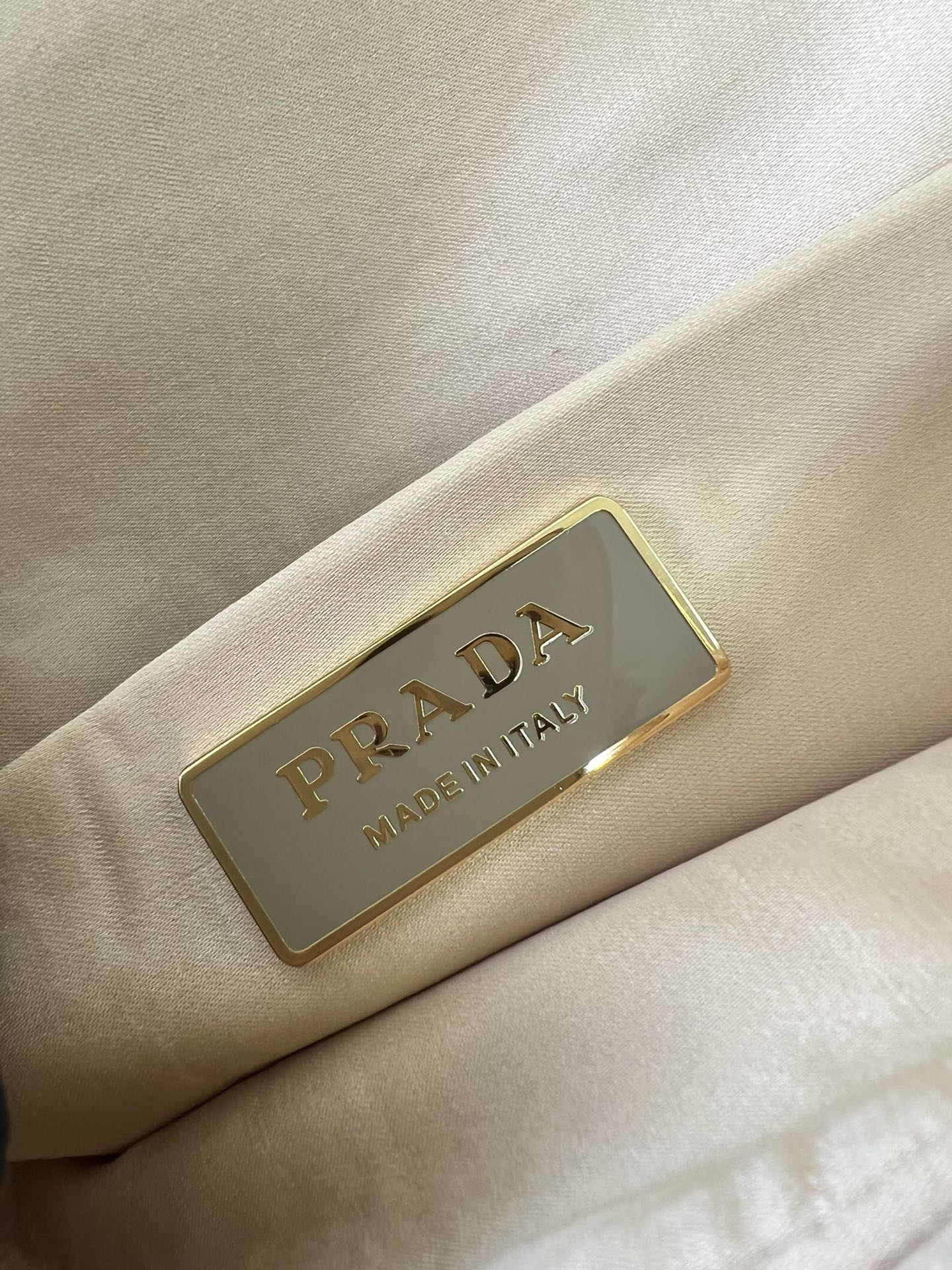 [TOP] PRADA Imitation Crystal And Hand Sewn Bags 17x11.5×6.5cm - Silver/Gold