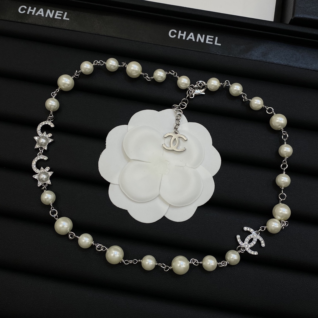 [TOP] CHANEL Necklace with Pearl and Stars&Moon - Silver