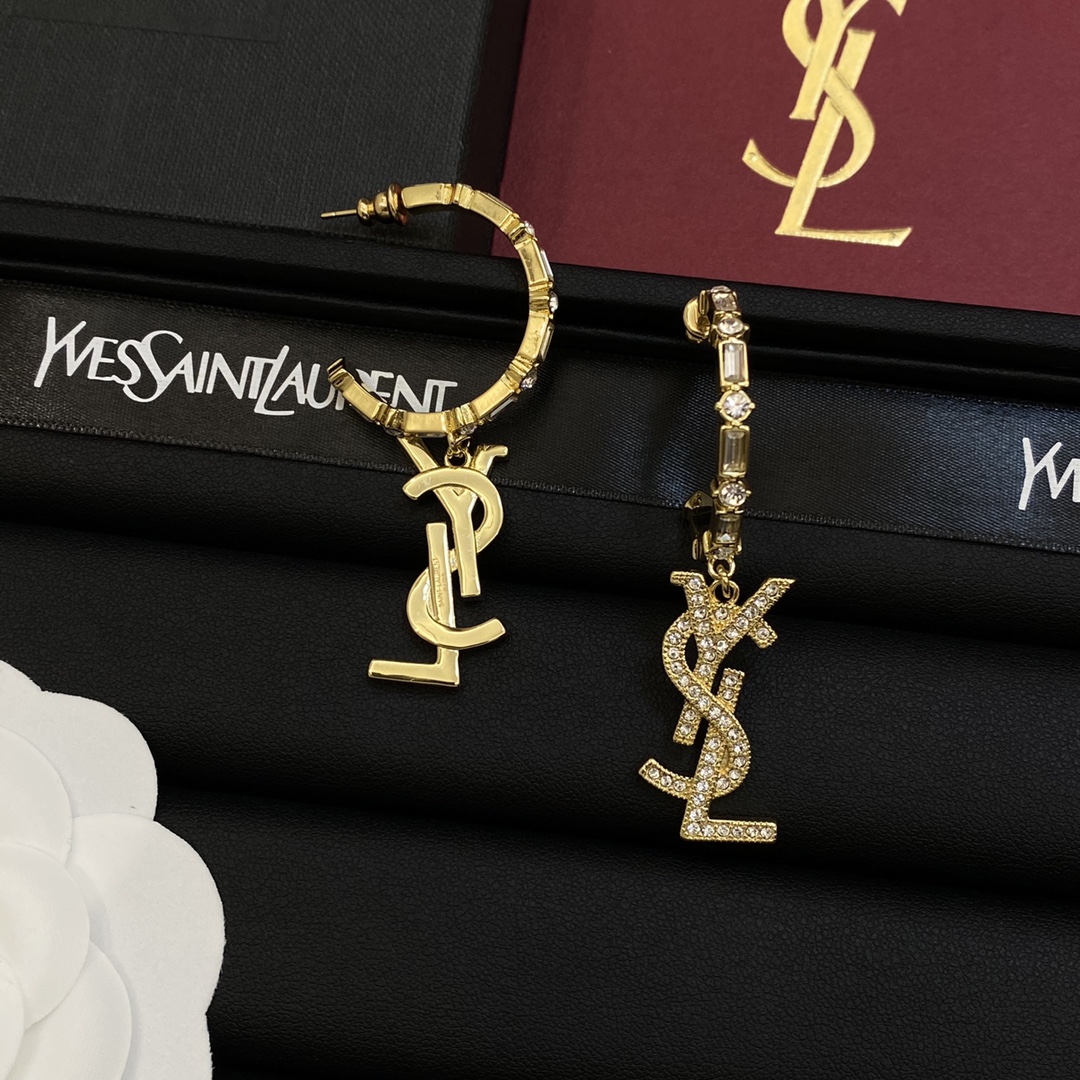 [TOP] Yves Saint Laurent YSL Earrings with Diamonds Logo - Gold