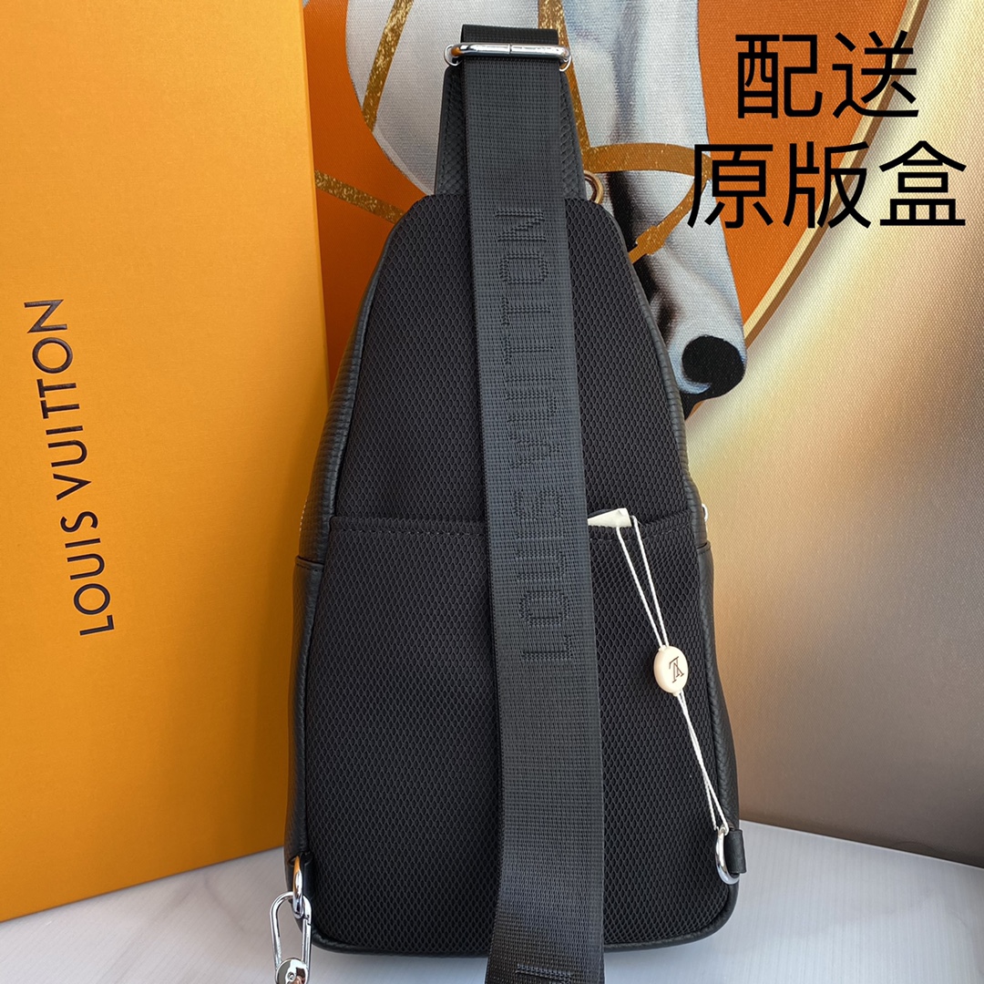 [TOP] Louis Vuitton LV Men's Calfskin Chest Bag 30×17×5cm - Black