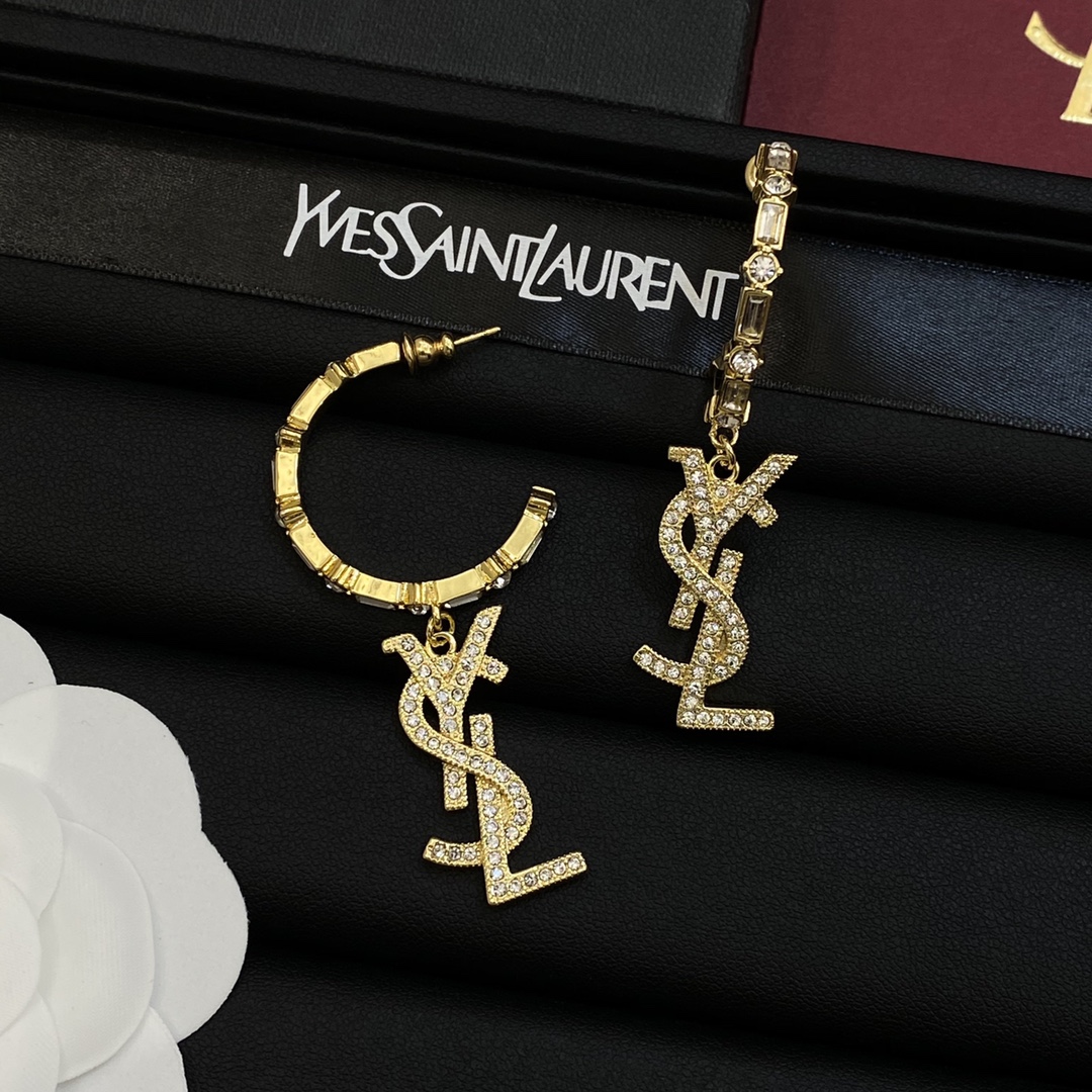 [TOP] Yves Saint Laurent YSL Earrings with Diamonds Logo - Gold