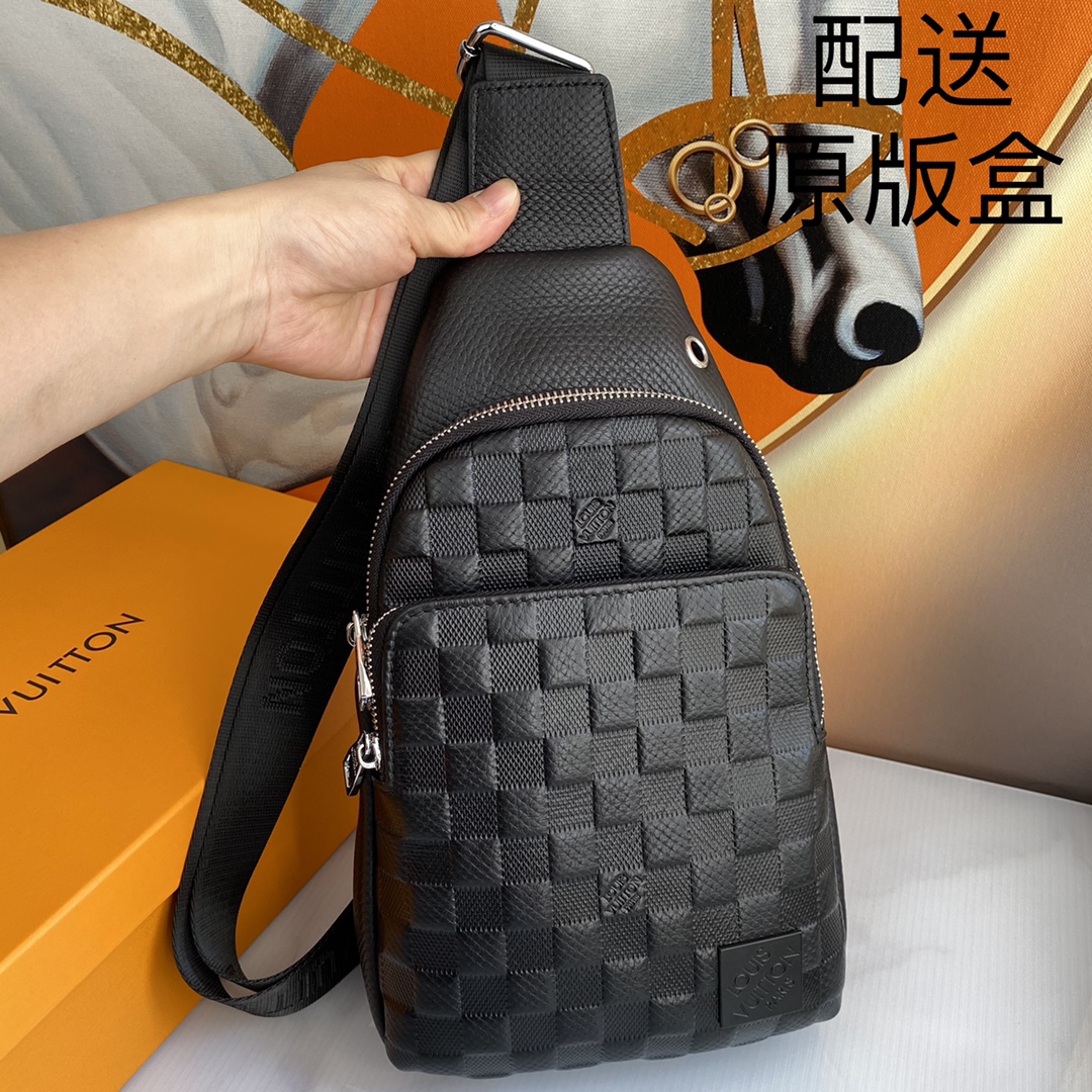 [TOP] Louis Vuitton LV Men's Calfskin Chest Bag 30×17×5cm - Black