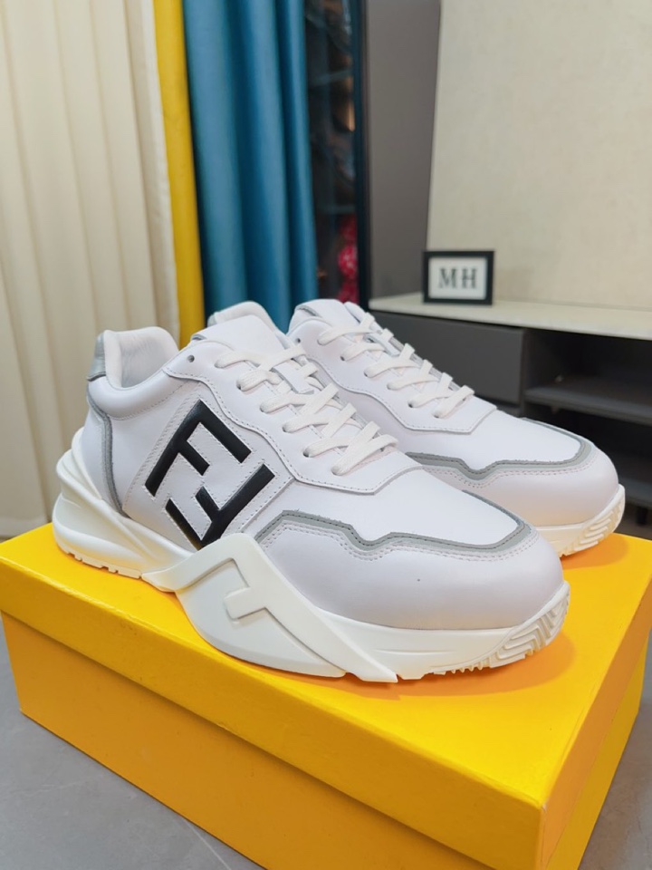 [TOP] FENDI Men's Calfskin Upper Casual Shoes - Black/White