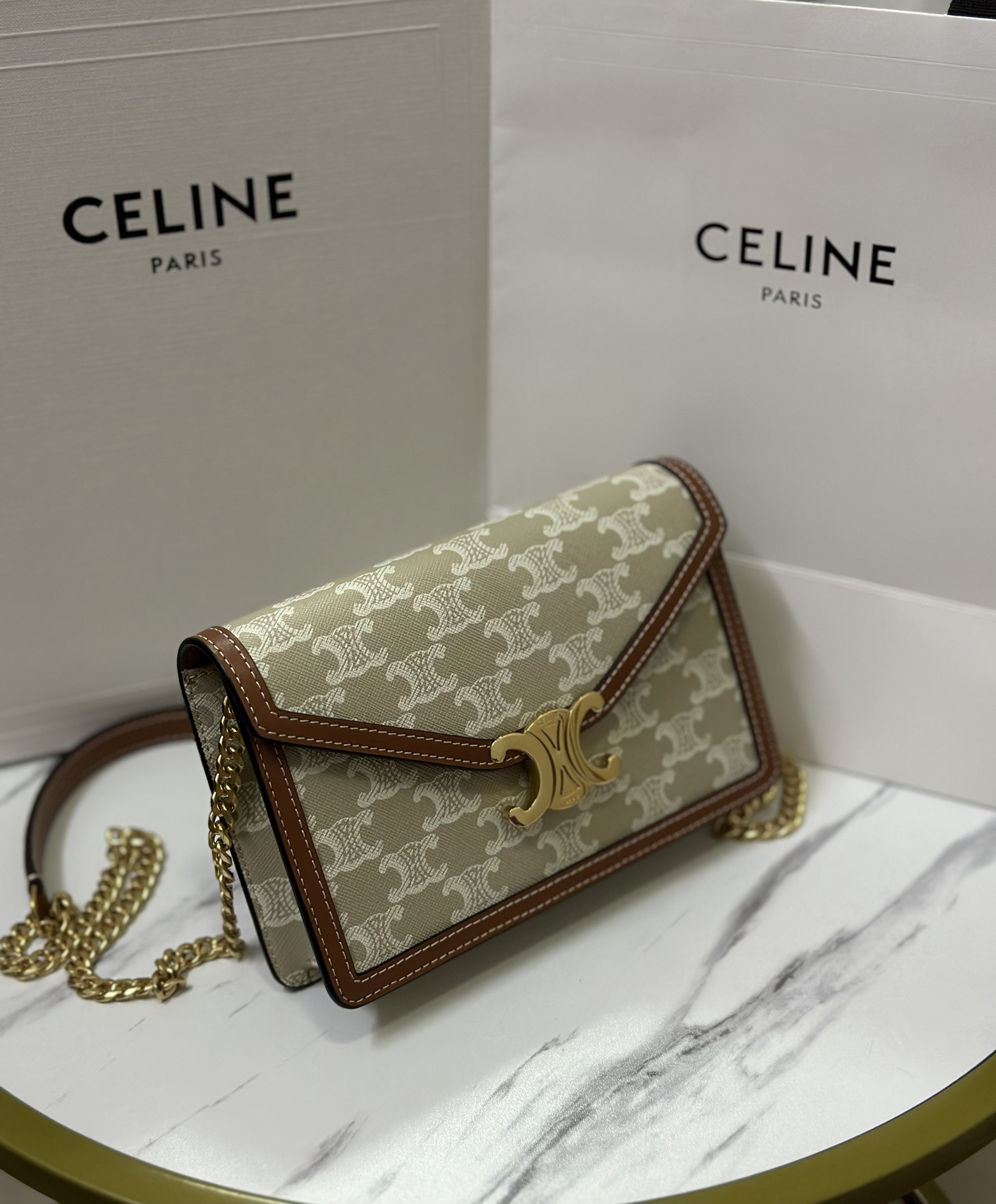 [TOP] CELINE Mini Woc  Bag 19.5X4.5X12cm - Beige Brown&GHW