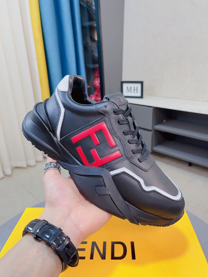 [TOP] FENDI Men's Calfskin Upper Casual Shoes - Black/White