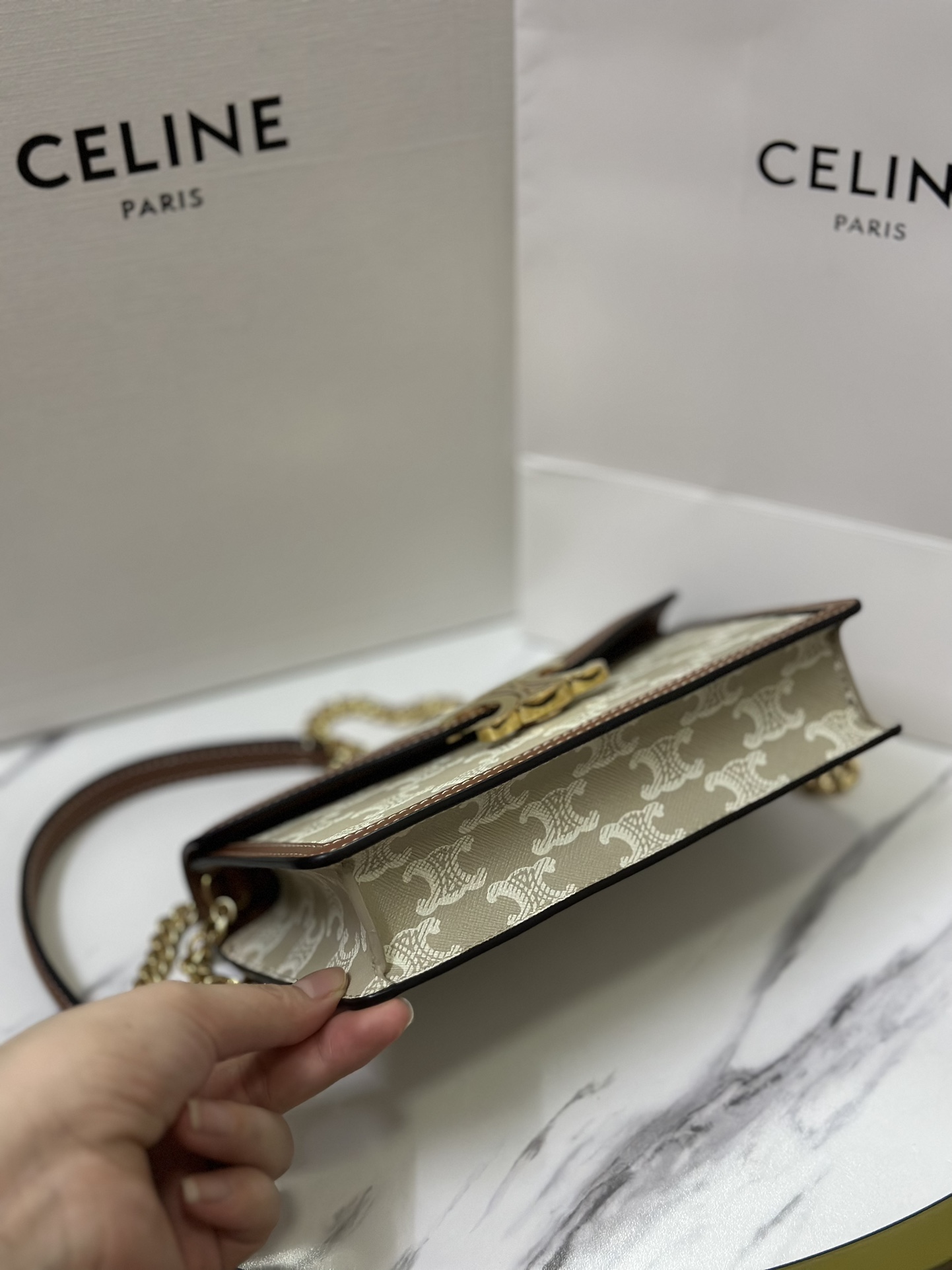 [TOP] CELINE Mini Woc  Bag 19.5X4.5X12cm - Beige Brown&GHW