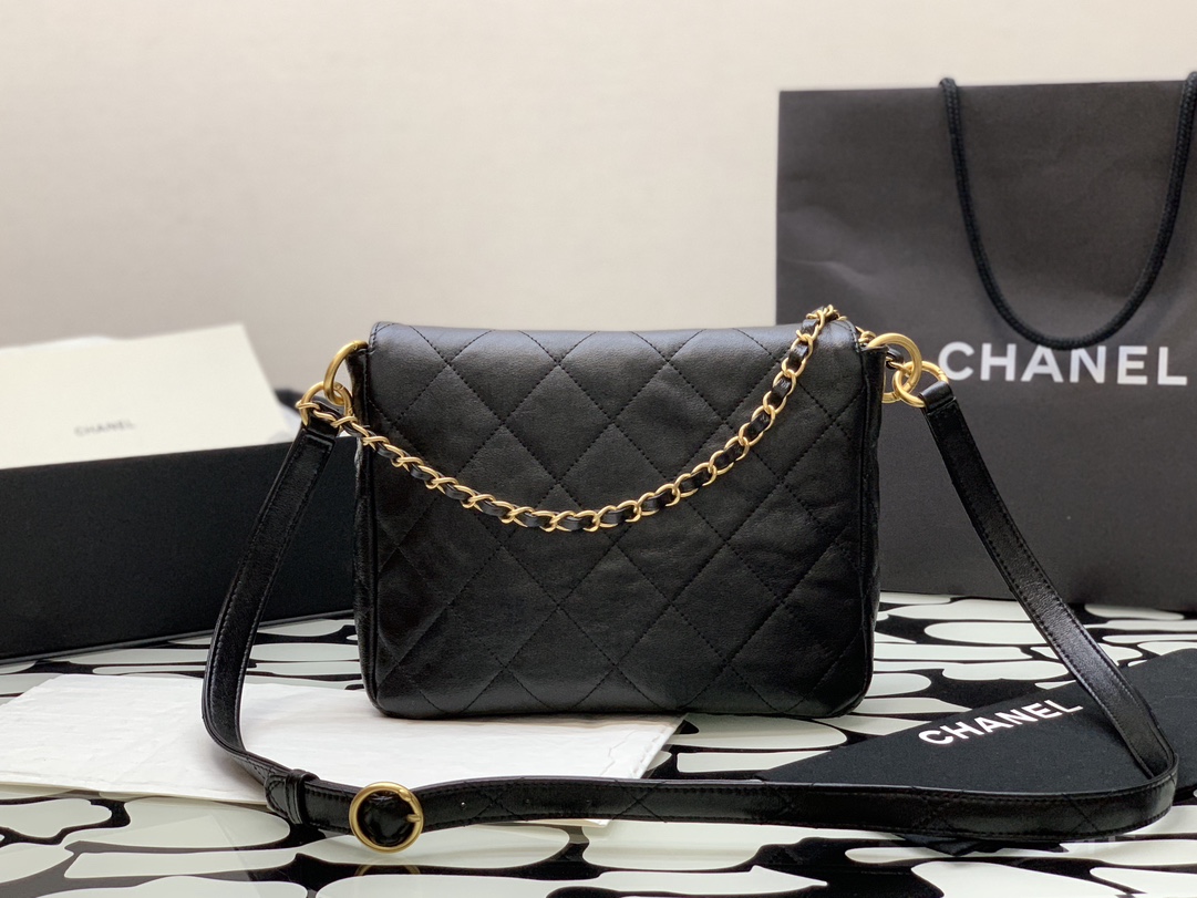 [TOP] CHANEL Calfskin 24p Axillary Hoho Bags 19*24*5*cm/21*30*5*cm - Black&GHW