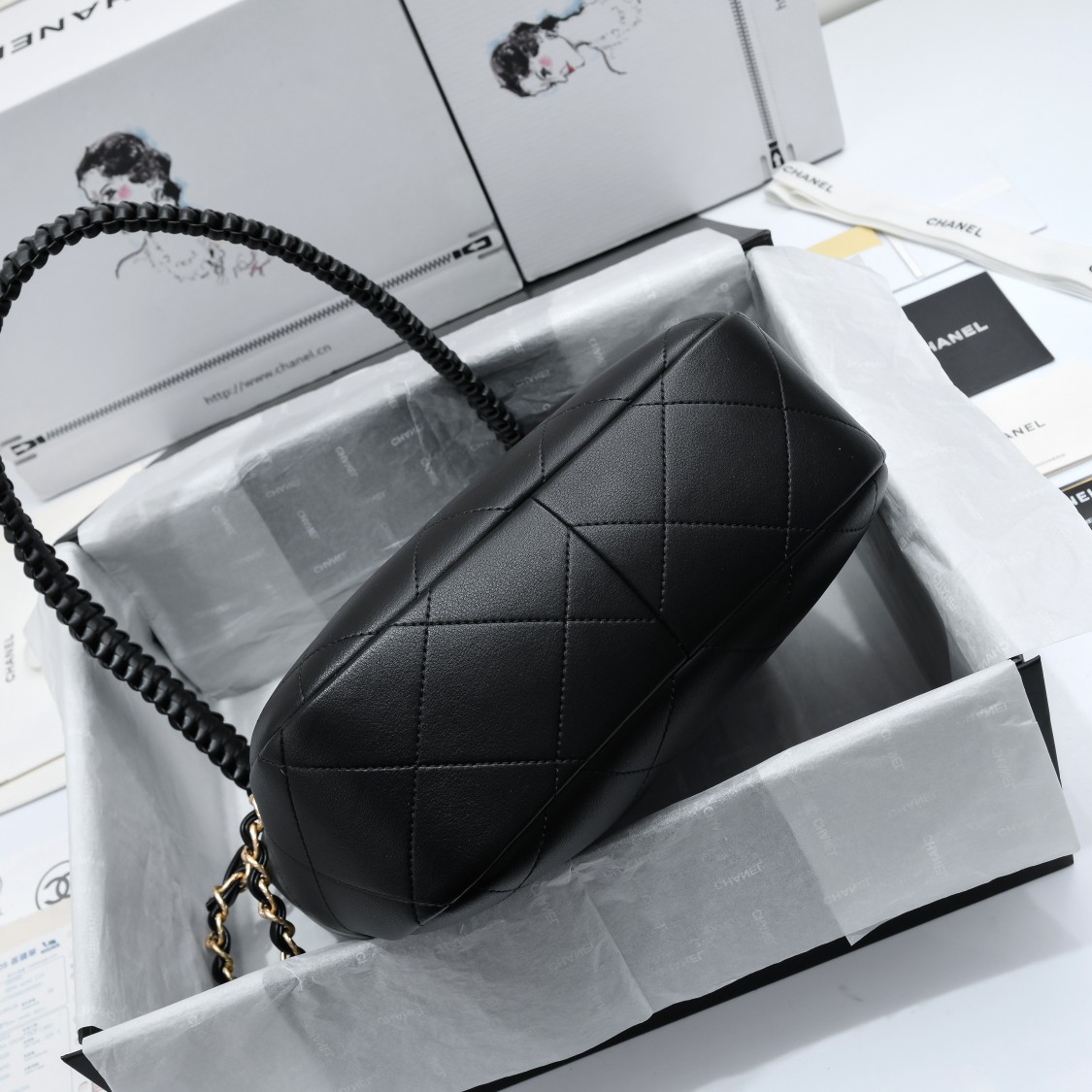 [TOP] CHANEL 23A Hobo Handbag Hippie Bag 26*25*7.5CM - Black&GHW