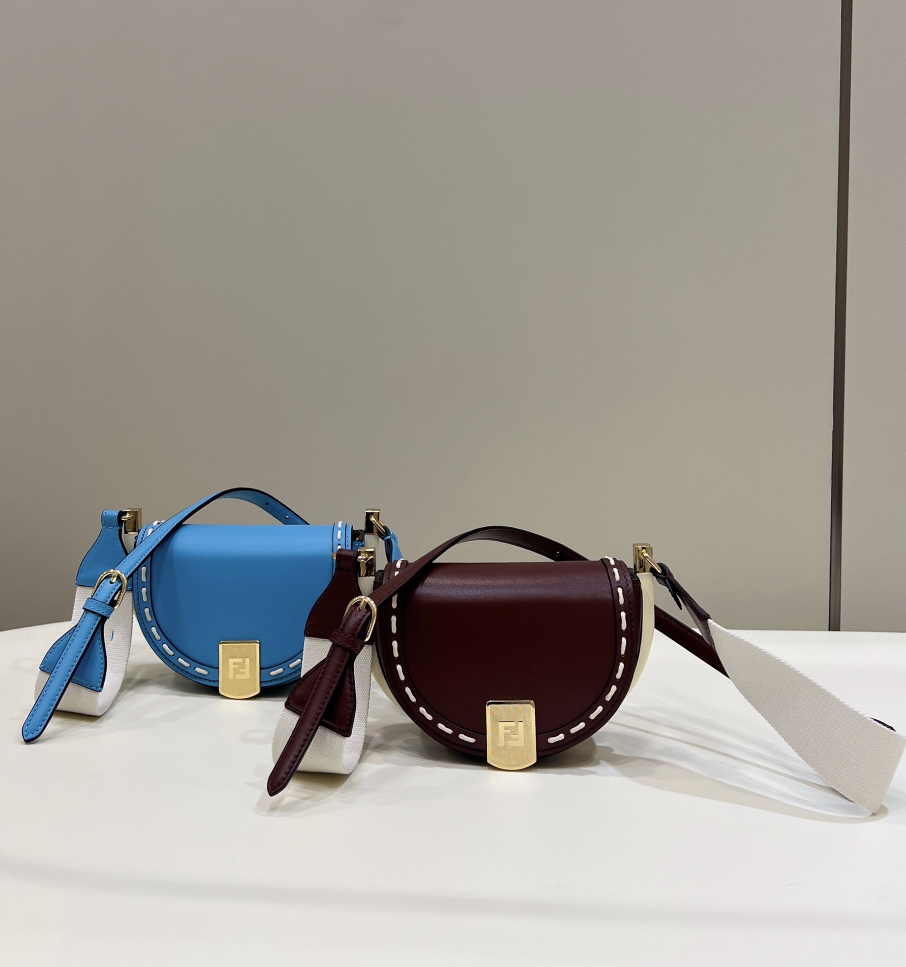 [TOP] FENDI Calfskin Moon Light Saddle Bags - 19×8×14cm - 2 Colors&GHW