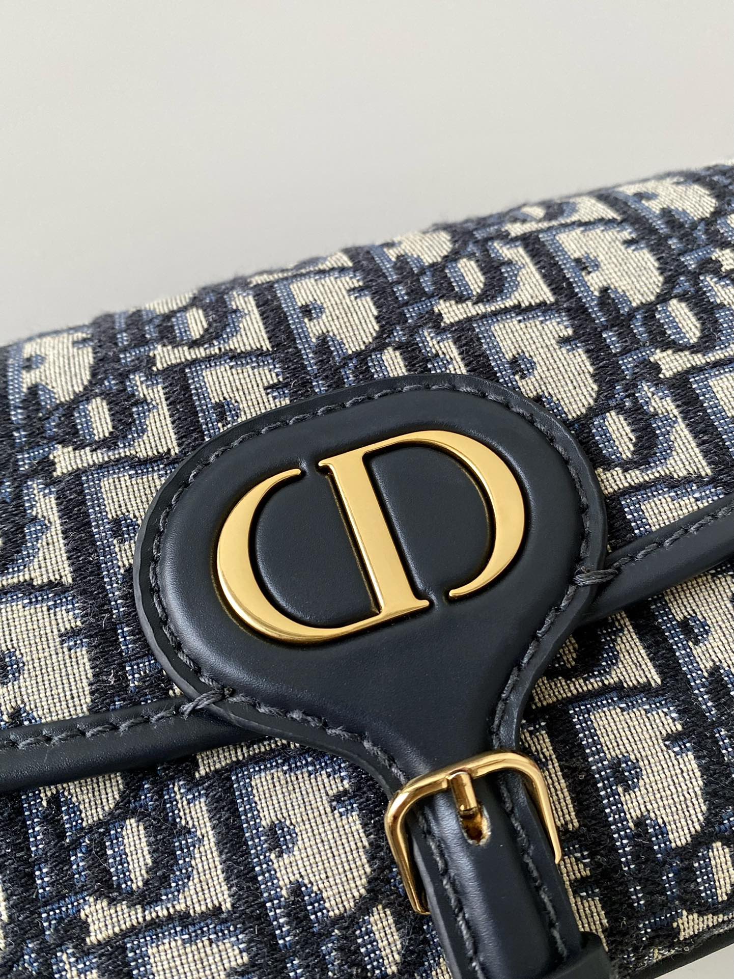 [TOP] Christian Dior East-West Bobby Crescent package 22×13×5cm