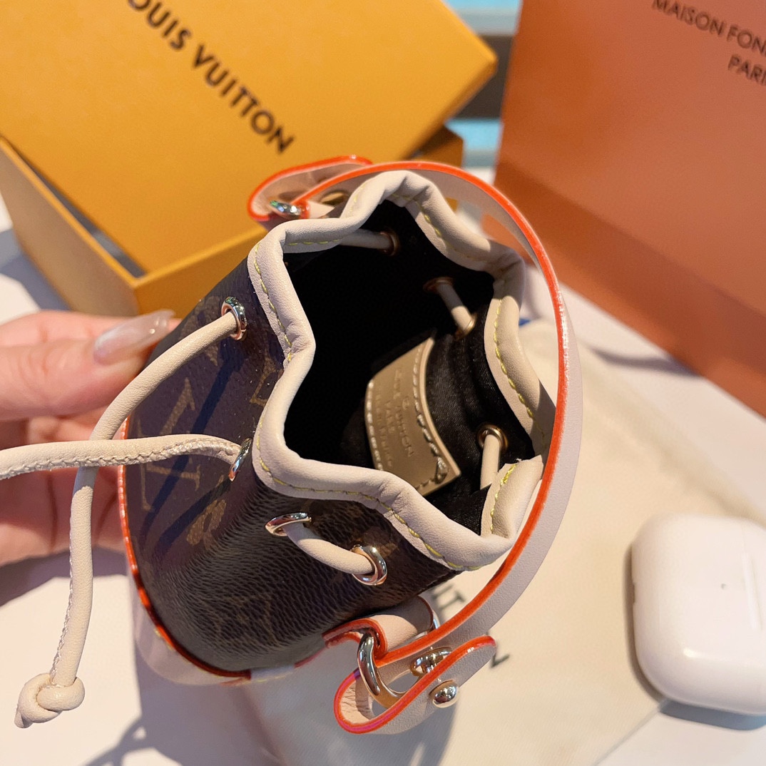 [TOP] Louis Vuitton LV MICRO NOE Bag Keychain - Brown