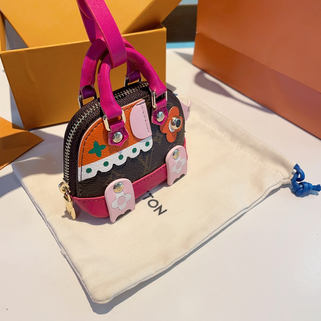 [TOP] Louis Vuitton LV Mini Puppy/Elephant Shell Bag Keychain - Brown