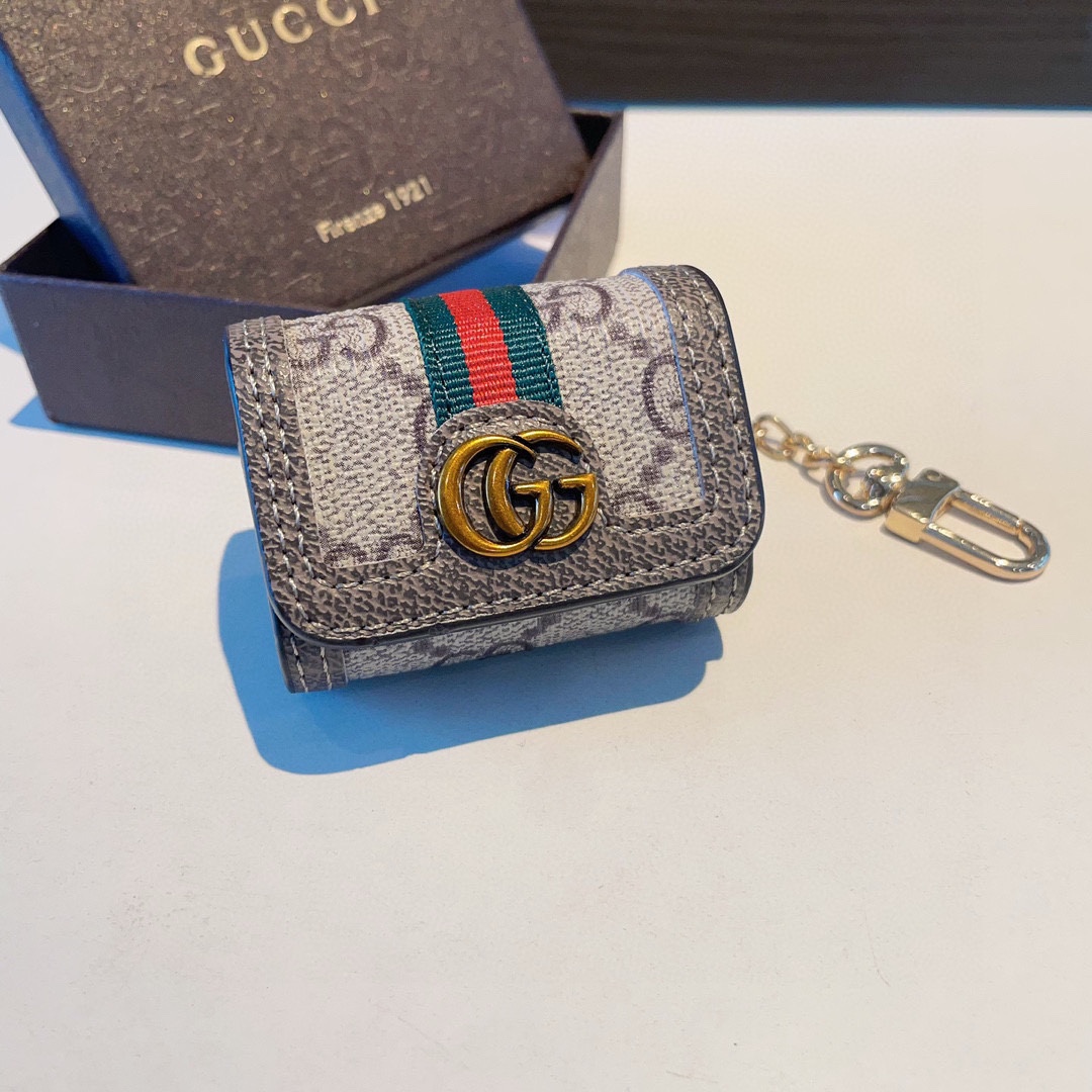 [TOP] GUCCI Classic Monogram Leather Airpods Cases Keychain - 2 Color