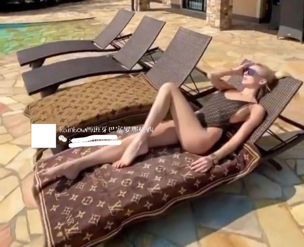 [TOP] Louis Vuitton LV Bath Towel 2 Piece Set - Monogram