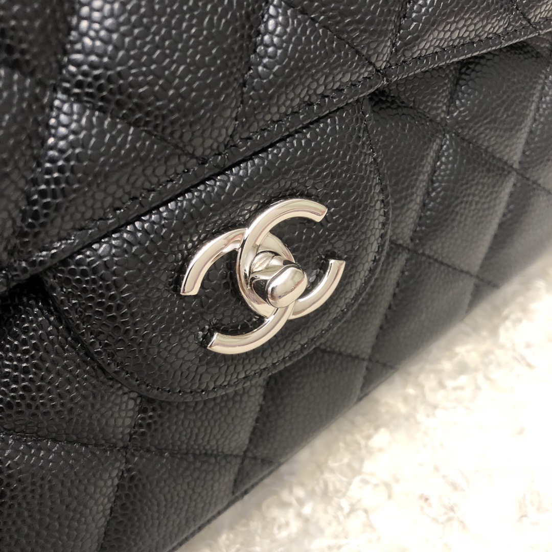 [TOP] CHANEL Classic Flap Bag Caviar Max 33X20X10cm – Black & SHW