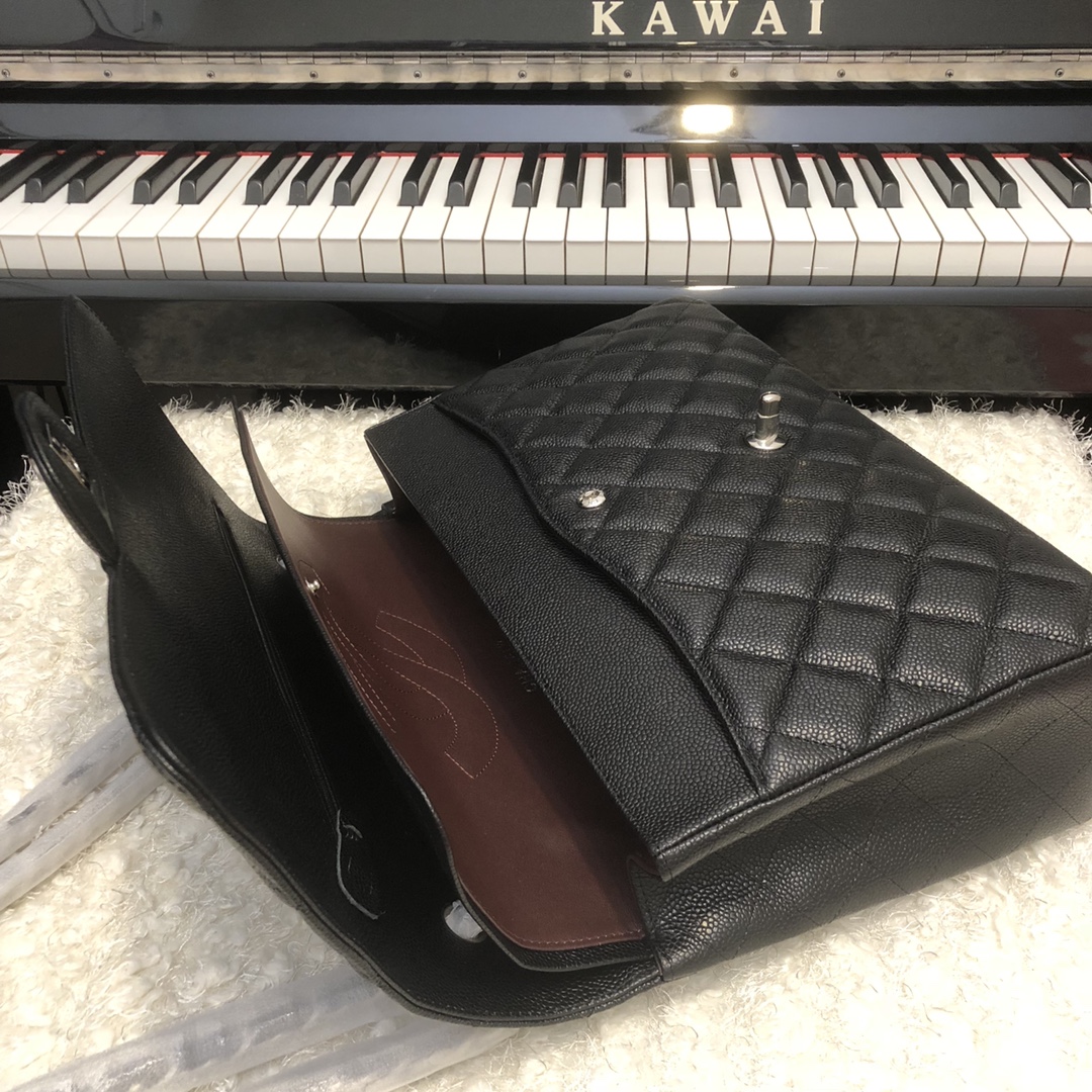 [TOP] CHANEL Classic Flap Bag Caviar Max 33X20X10cm – Black & SHW