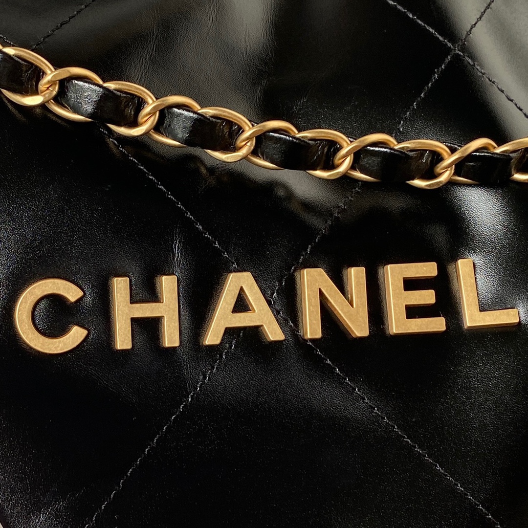 [TOP] CHANEL Medium 22 Bag 30×45×8cm - Black - GHW&SHW