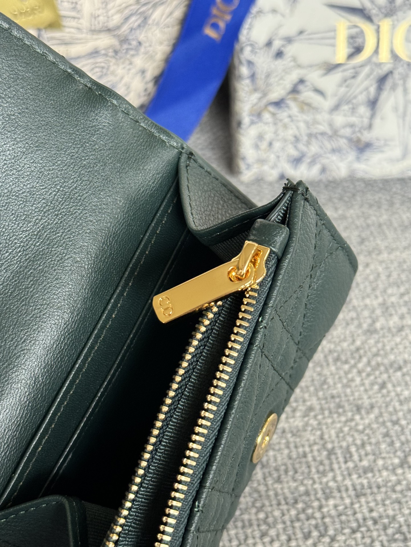 [TOP] Christian Dior Calfskin Leather Caro Card Bags 11x7.5x2.5cm - 10 Colors - 711 Luxury