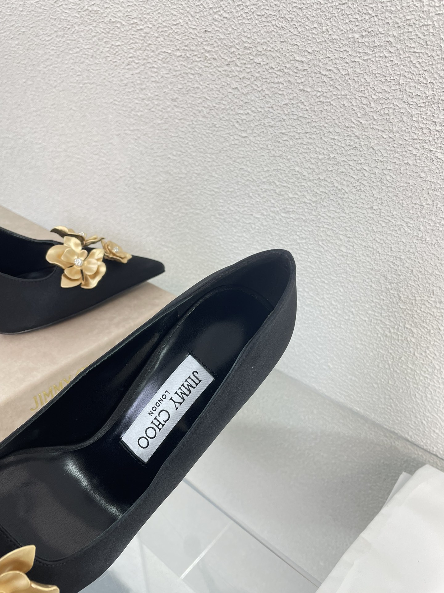 [TOP] Jimmy Choo Gilded Floral High Heels - Black