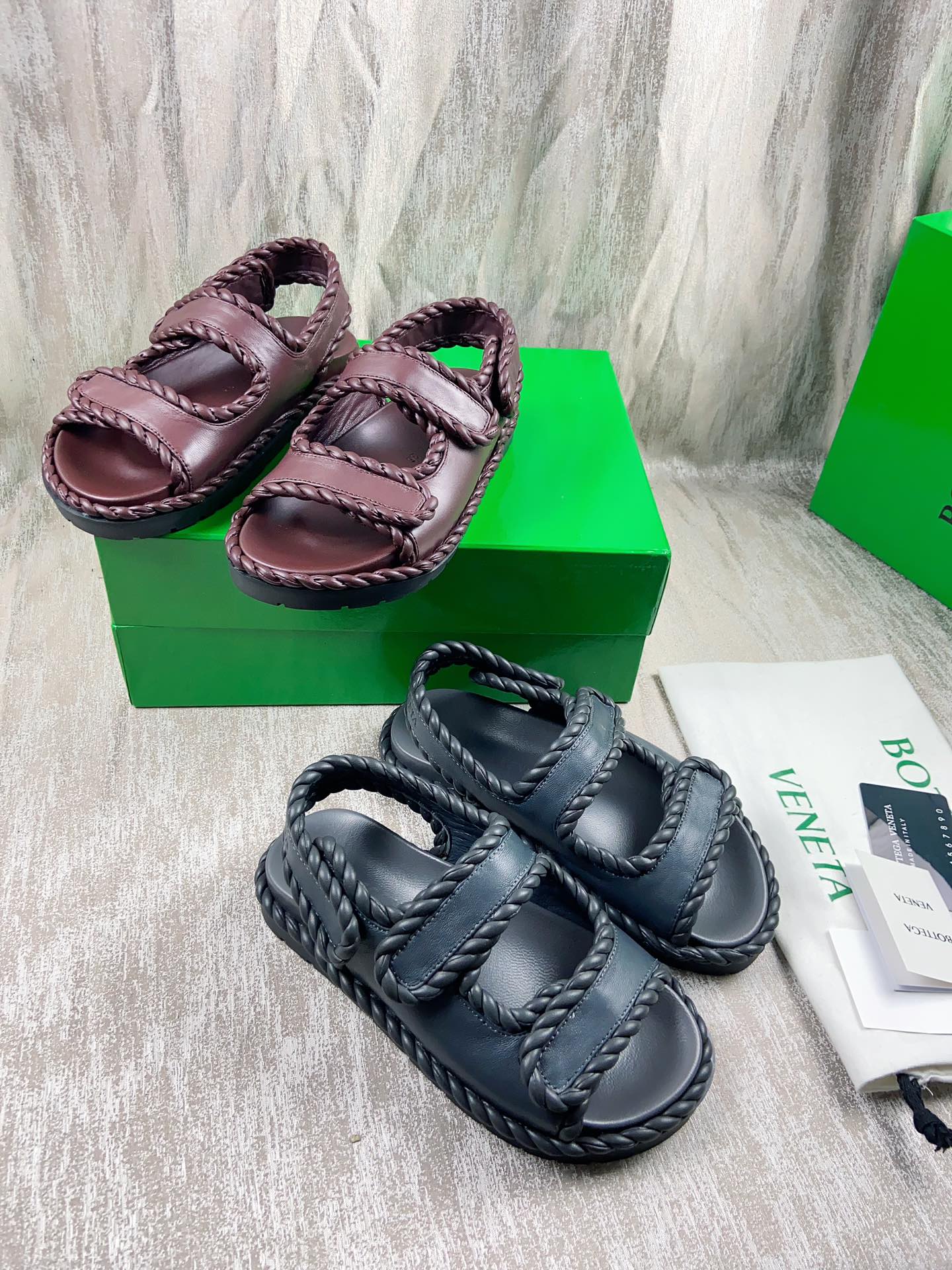 [TOP] Bottega Veneta BV Calfskin Woven Upper Roman Sandals - 2 Colour