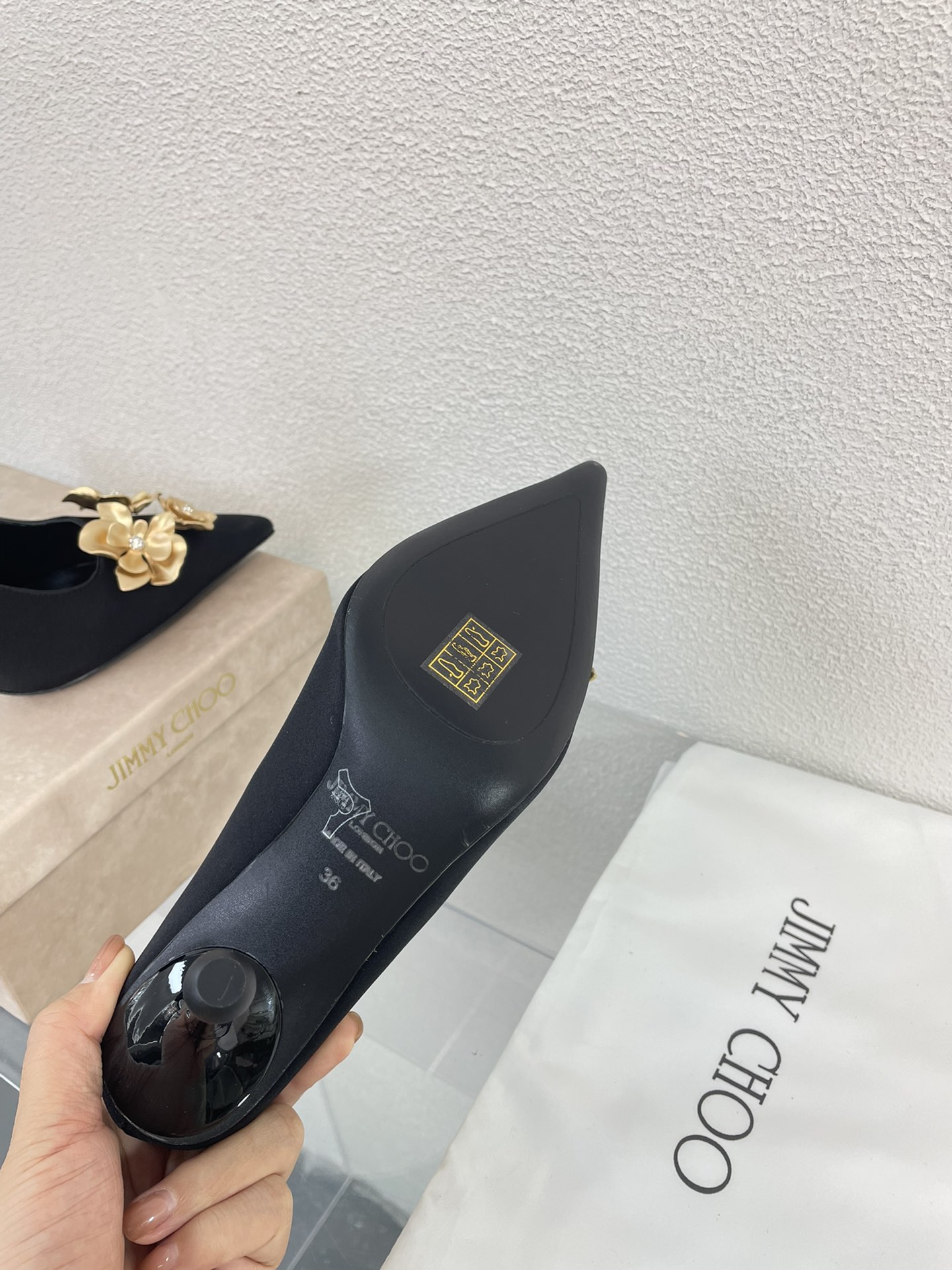 [TOP] Jimmy Choo Gilded Floral High Heels - Black