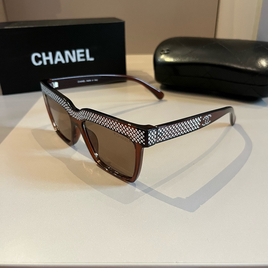 [TOP] CHANEL Sunglasses - 2 Colors