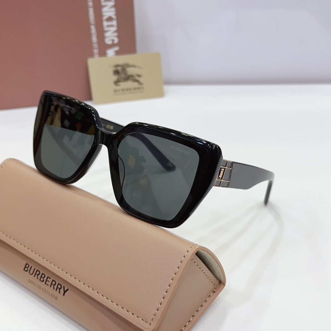 [TOP] BURBERRY Women's Sunglasses - 7 Colors
