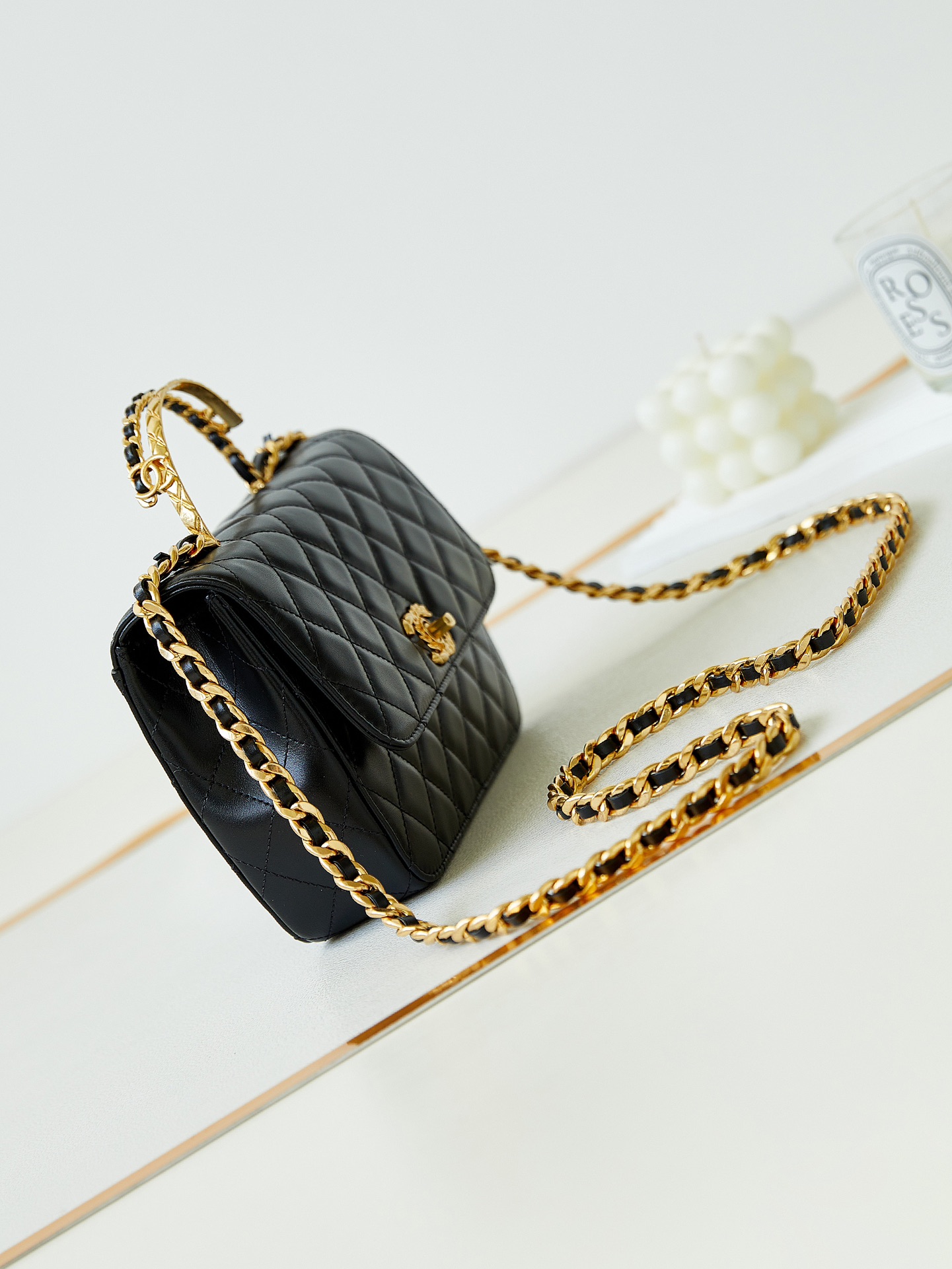 [TOP] CHANEL Black Gold Handle Chain Bag 14×20.5×5CM - Black & GHW