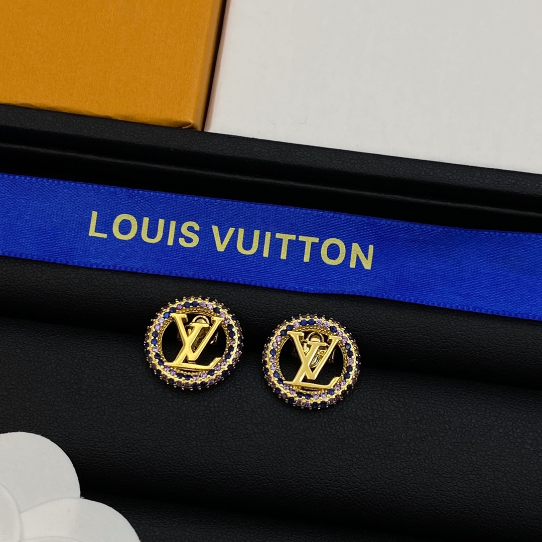 [TOP] Louis Vuitton LV Necklace Set - Gold