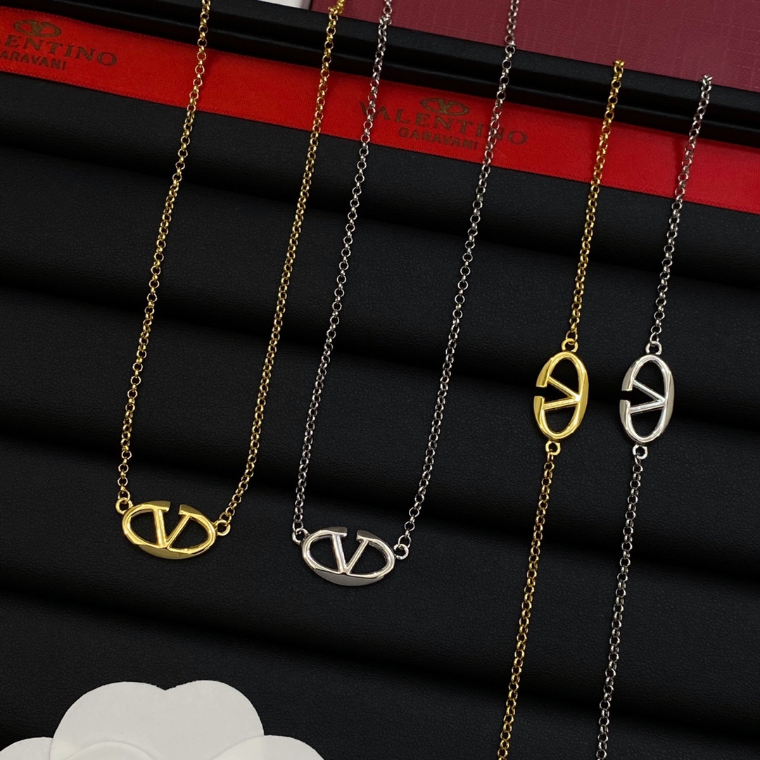 [TOP] VALENTINO Neclace & Bracelet Set - 2 Color