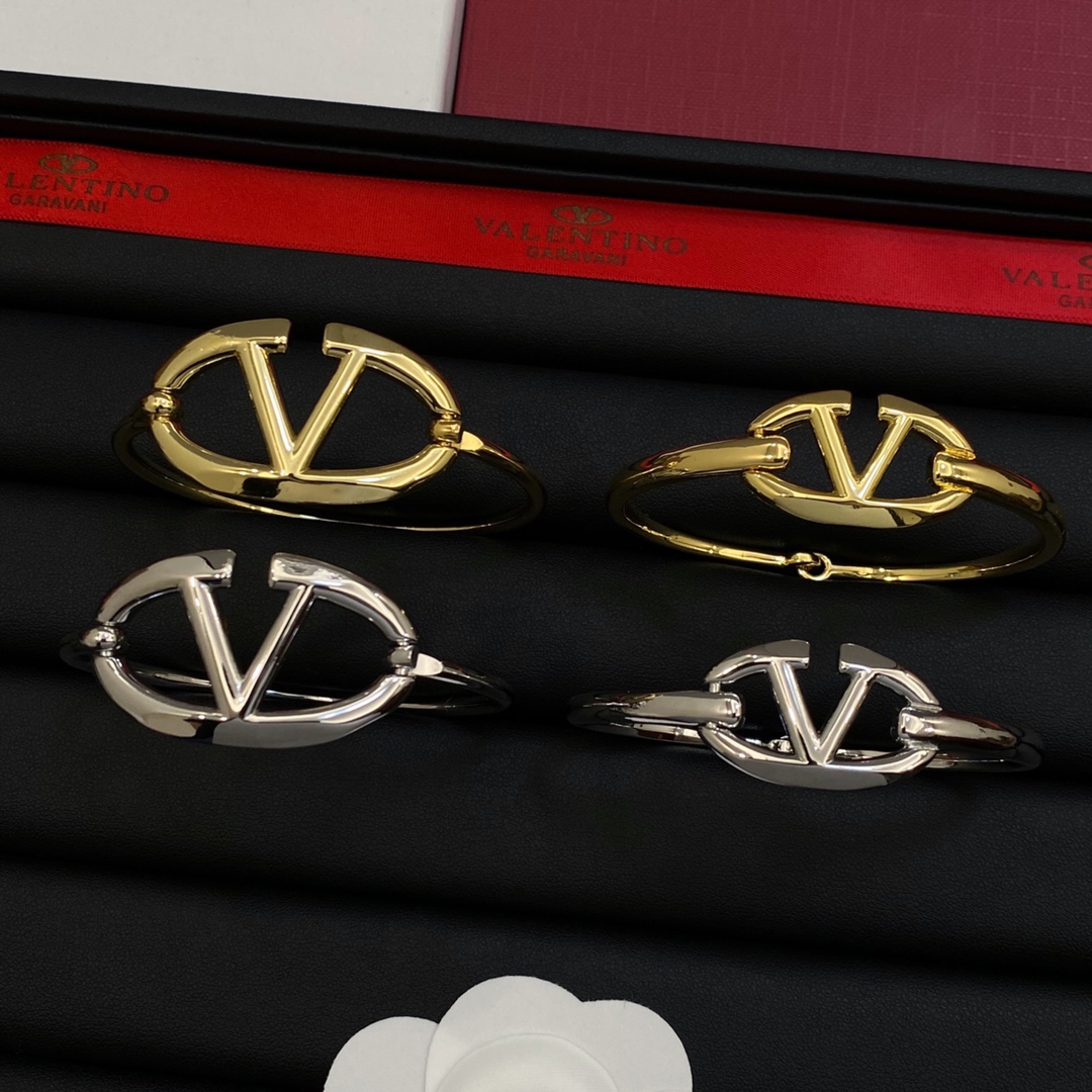 [TOP] VALENTINO Bracelet - 2 Color