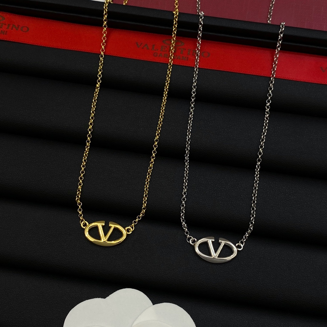 [TOP] VALENTINO Neclace & Bracelet Set - 2 Color