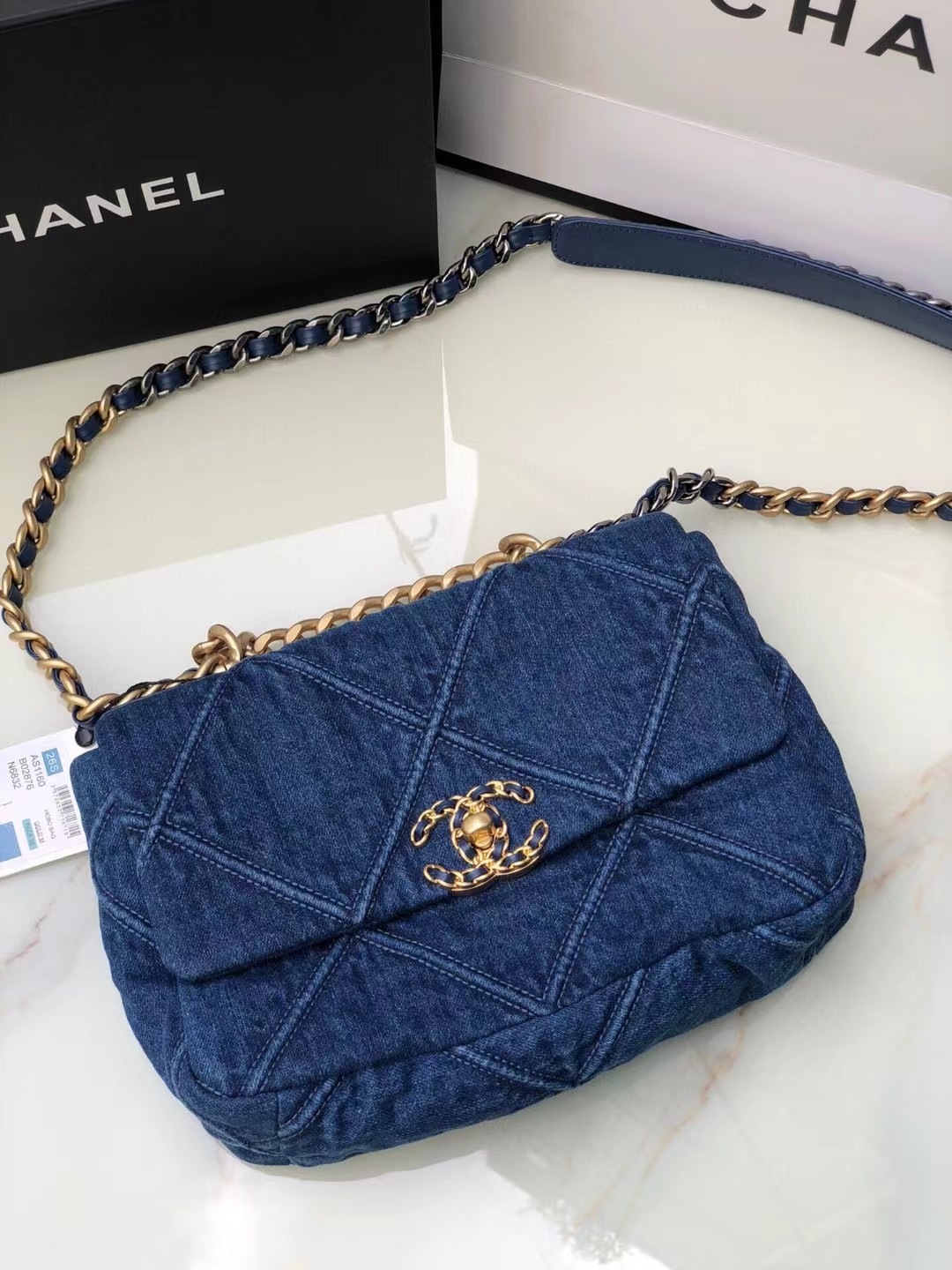 [TOP] CHANEL 19 Bag Denim 26cm/30cm - Blue