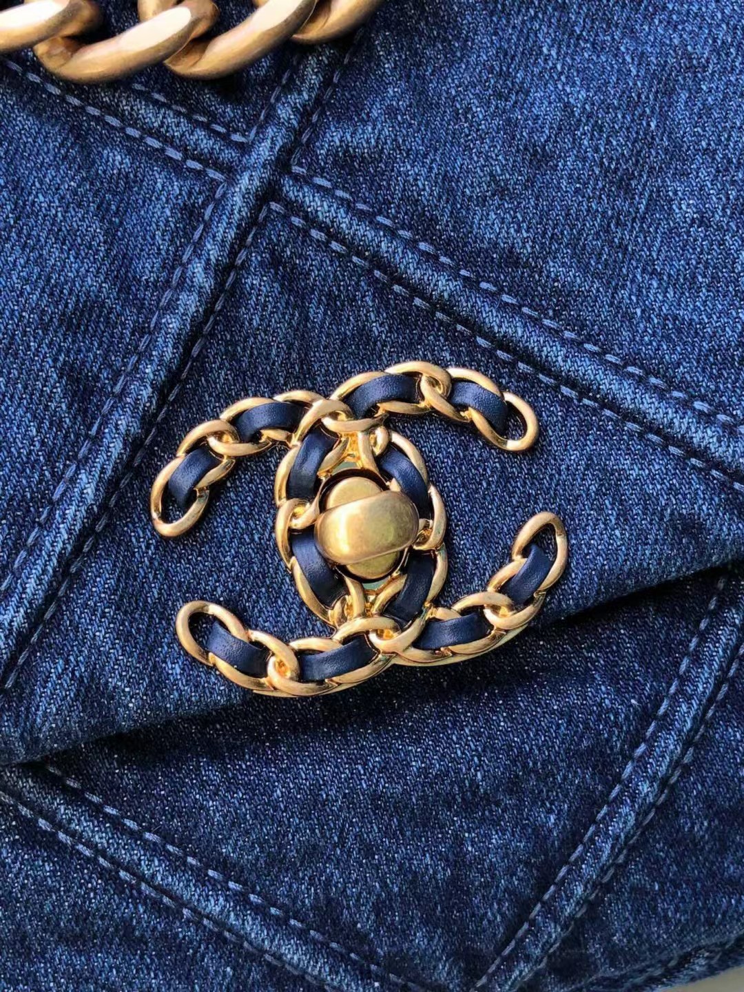 [TOP] CHANEL 19 Bag Denim 26cm/30cm - Blue