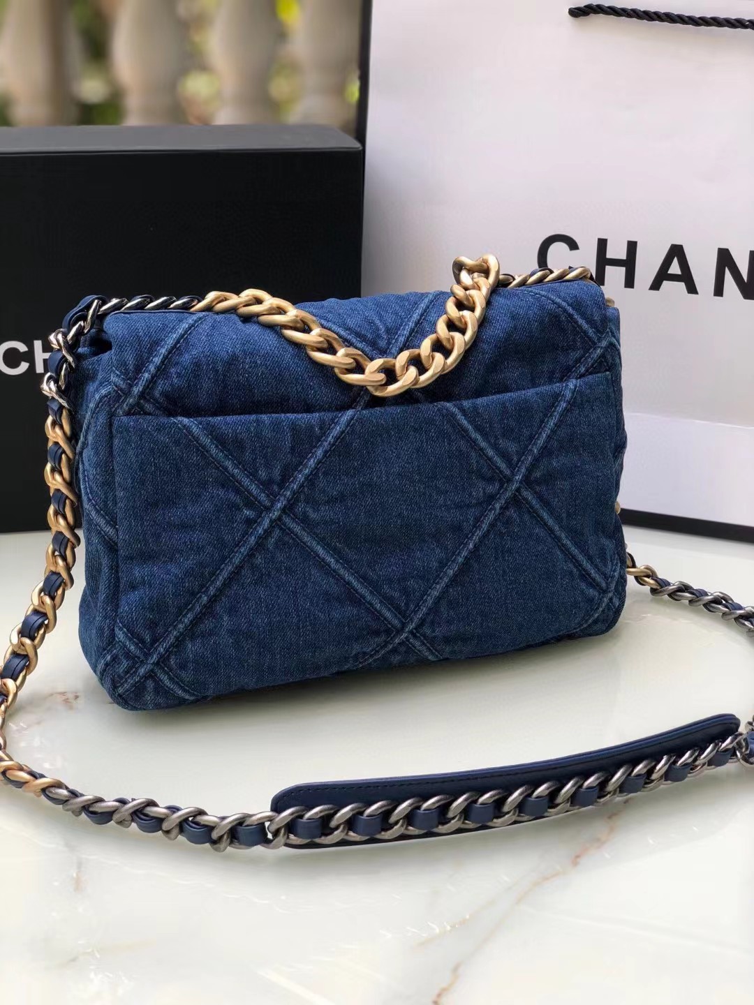 [TOP] CHANEL 19 Bag Denim 26cm/30cm - Blue