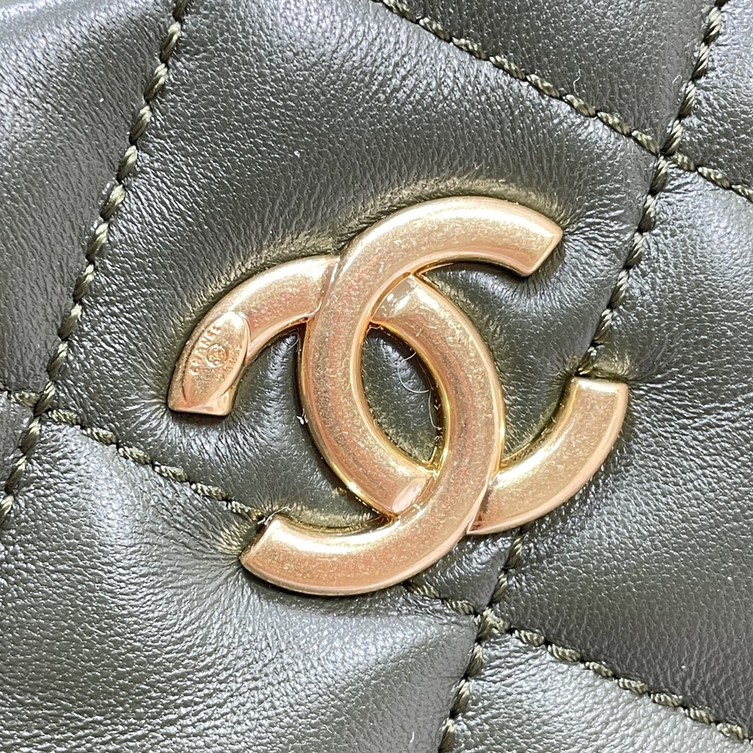 [TOP] CHANEL Lambskin Hobo Bag 17.5X24X6cm - Military Green&GHW