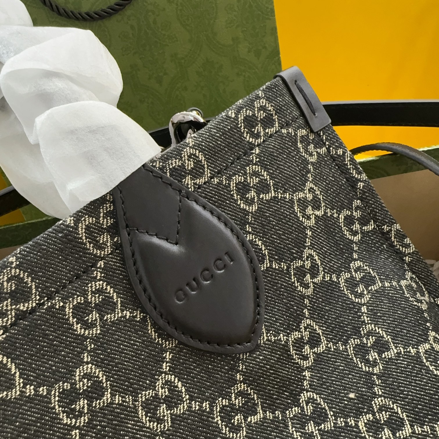 [TOP] GUCCI Ophidia Black Medium Tote 27x19x11cm