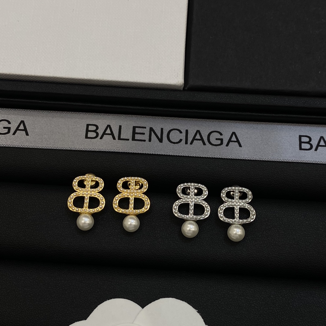 [TOP] BALENCIAGA BB Earrings with Pearl - 2 Colors