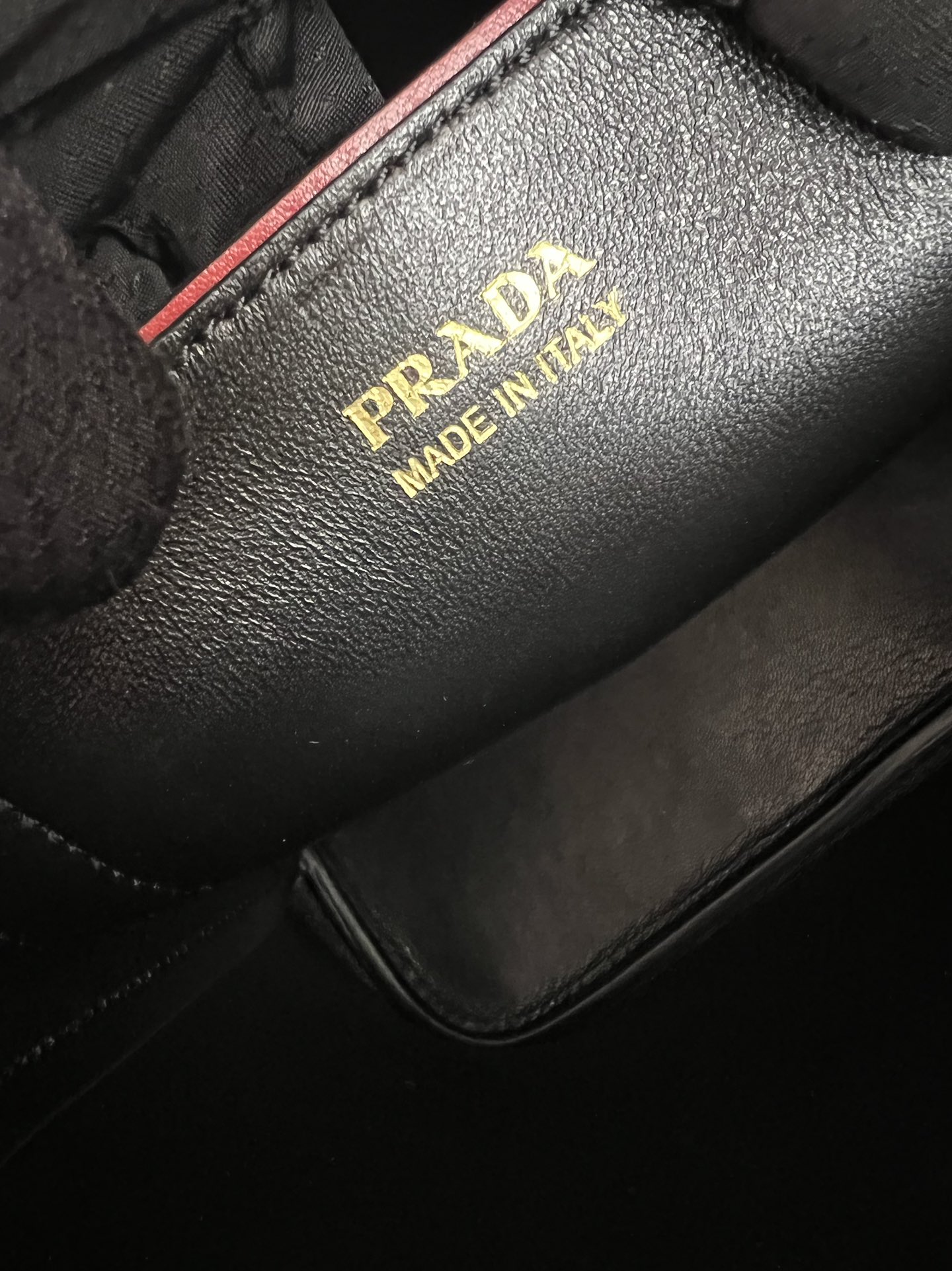 [TOP] PRADA Calfskin Bucket Bag 22*23*13cm - Red