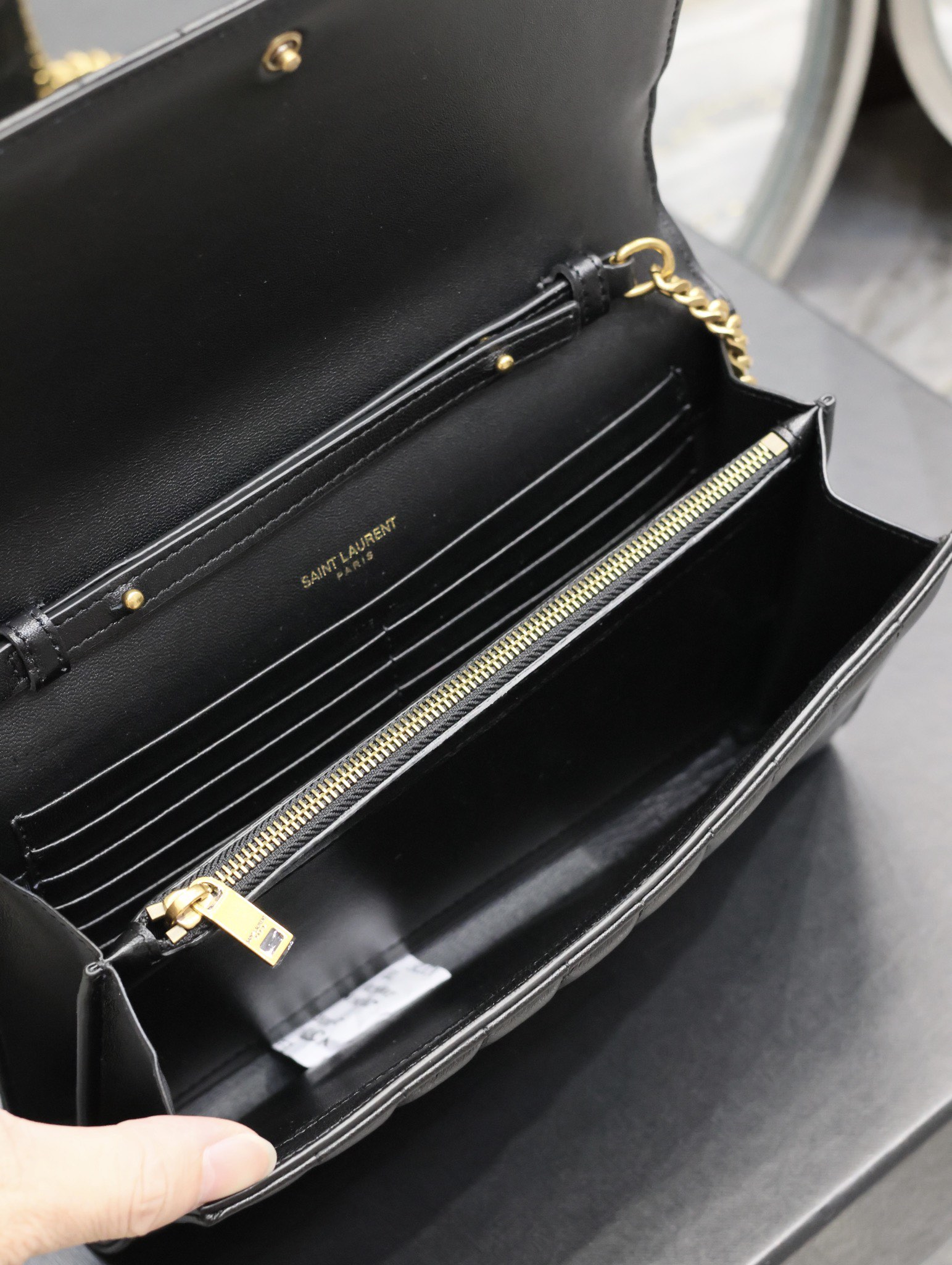 [TOP] Yves Saint Laurent YSL Lambskin Kate Bags - White/Black